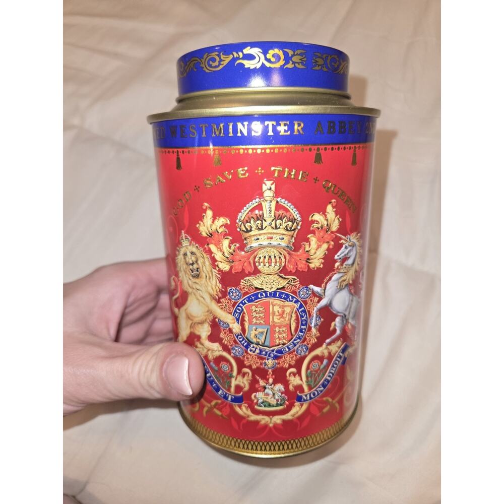 Royal Collection Trust Coronation Blend Tea Tin Red Gold Blue Decorative 2013